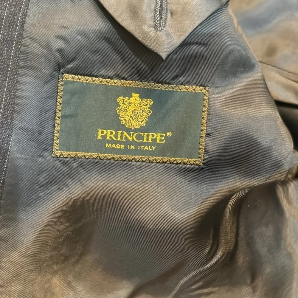 Principe Guabello quality black pin-striped blazer‎